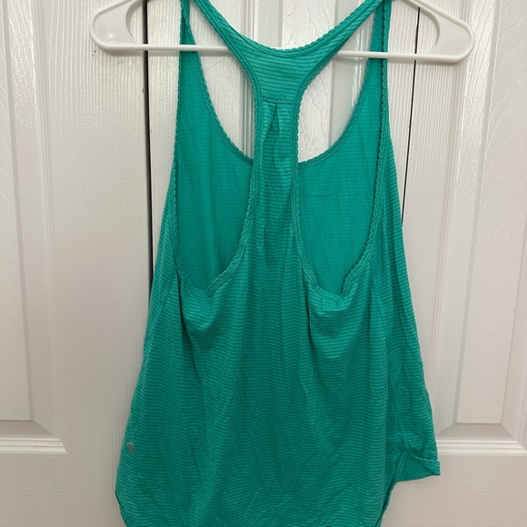 Lululemon racer back tank - Picture 2 of 3